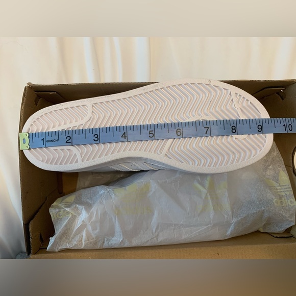 𝗔𝗗𝗜𝗗𝗔𝗦 𝗦𝗨𝗣𝗘𝗥𝗦𝗧𝗔𝗥 𝖶𝖧𝖨𝖳𝖤 🤍𝖪𝖨𝖣𝖲 𝟯 𝖶𝖮𝖬𝖤𝖭𝖲 𝟱 NⵊB 🏷 - Picture 11 of 11